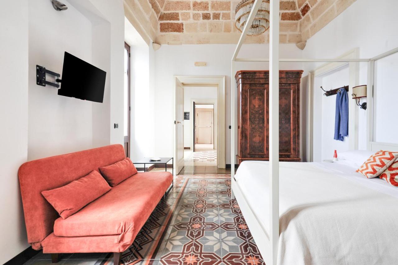 Castriota19 - Jacuzzi Room & Apartment Sit Lecce Zewnętrze zdjęcie
