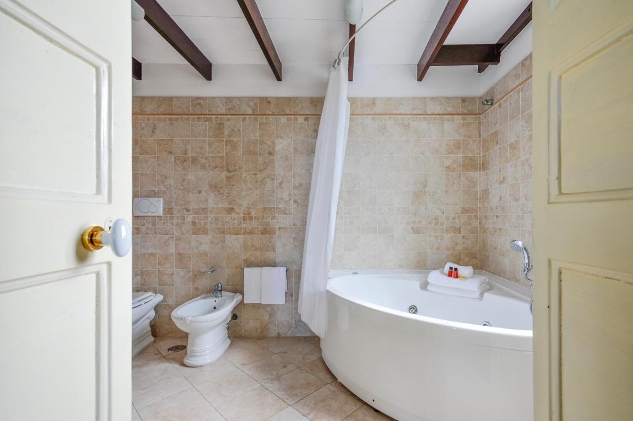 Castriota19 - Jacuzzi Room & Apartment Sit Lecce Zewnętrze zdjęcie