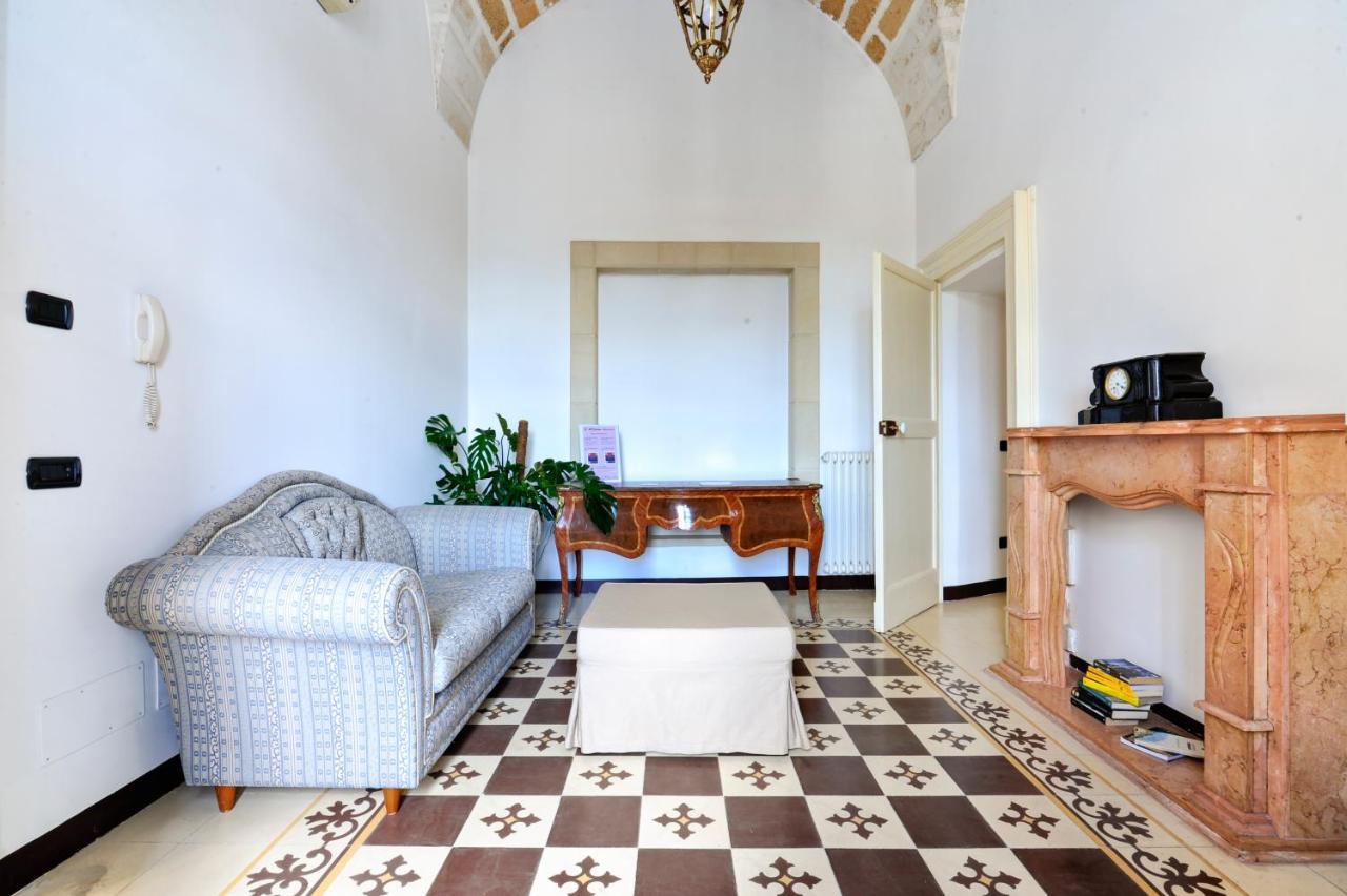 Castriota19 - Jacuzzi Room & Apartment Sit Lecce Zewnętrze zdjęcie