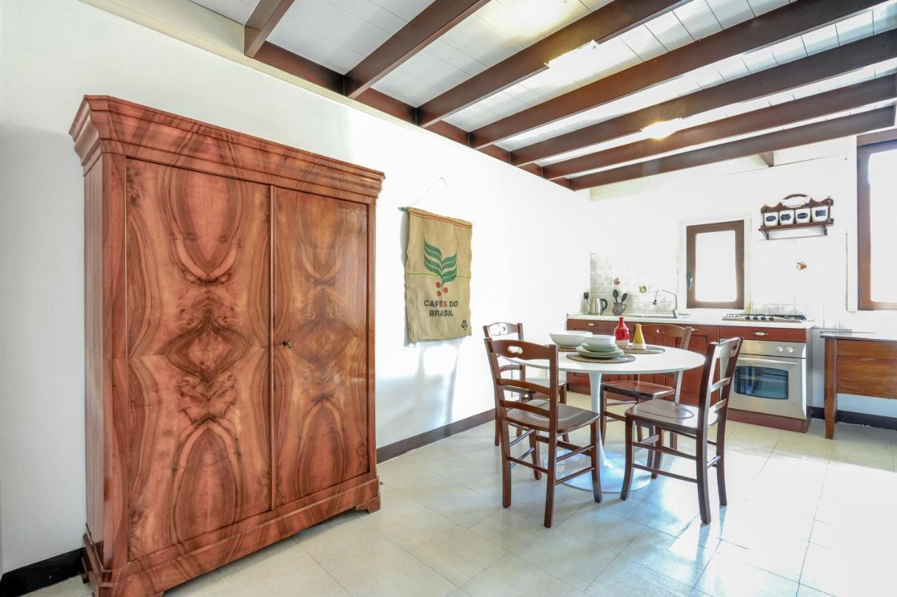 Castriota19 - Jacuzzi Room & Apartment Sit Lecce Zewnętrze zdjęcie